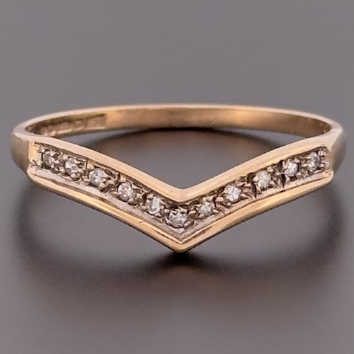9ct yellow gold diamond - 9ct,