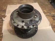 triumph 3ta 5ta t100a rear wheel hub
