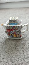 Sadler Teapot - King Arthur - Hero & Legend - Lancelot & King's Court - Vintage