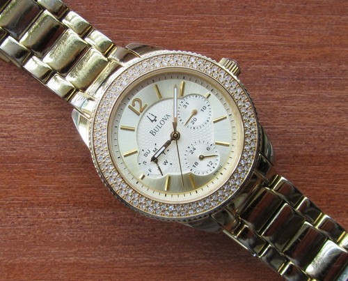 Classic ladies bulova crystal - classic,