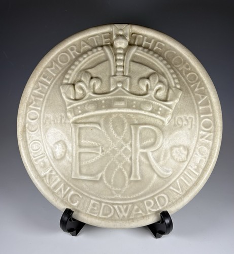 Royal lancastrian pottery - royal,
