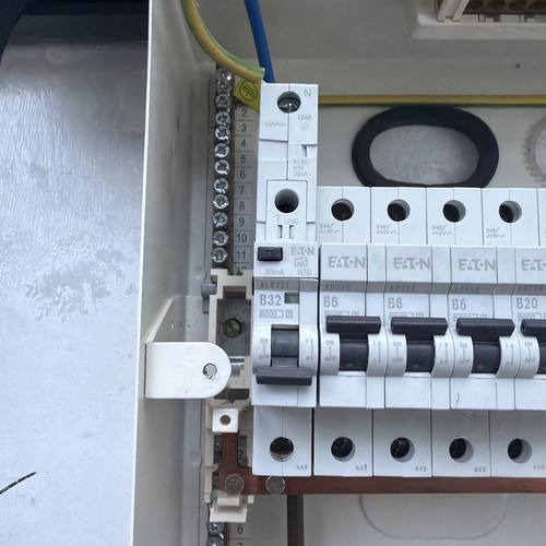 Eaton rcbo amp 30ma type - 32,