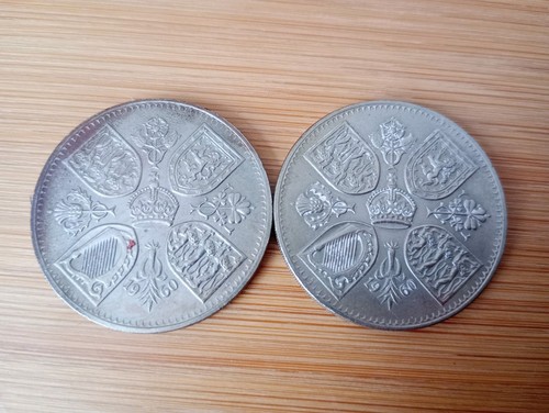 Two 1960 queen - elizabeth, uk