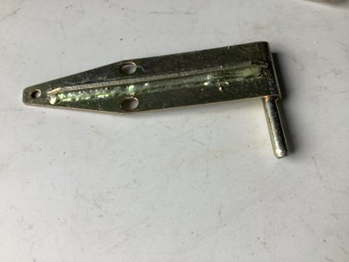 Landrover 101 door hinge - 101,