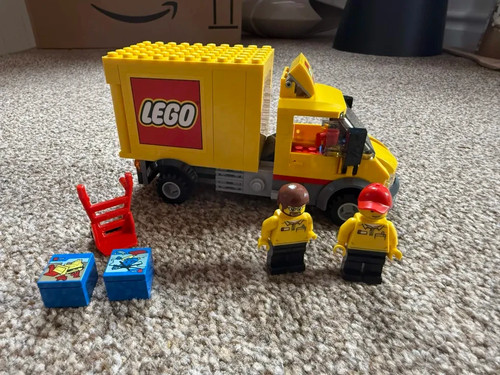 Lego city delivery - city,