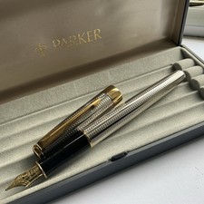 PARKER SONNET  18K GOLD  NIB  FOUNTAIN PEN SILVER CASCADE DATED 2000 MINTY