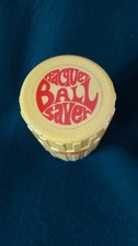 VINTAGE GEXCO PRESSURISED RACQUET BALL SAVER  + 2 BALLS WITH FREE POSTAGE.