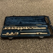 Yamaha Flute YFL-21N With Hard