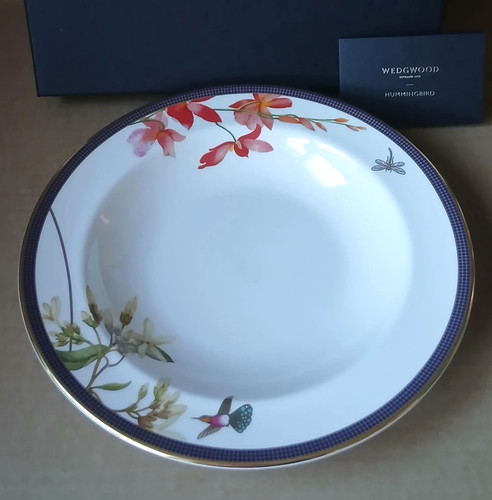 Wedgwood hummingbird bone - hummingbird,
