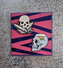 Set Of 2 Diamond Skull &