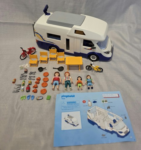 4859 playmobil family camper - family,