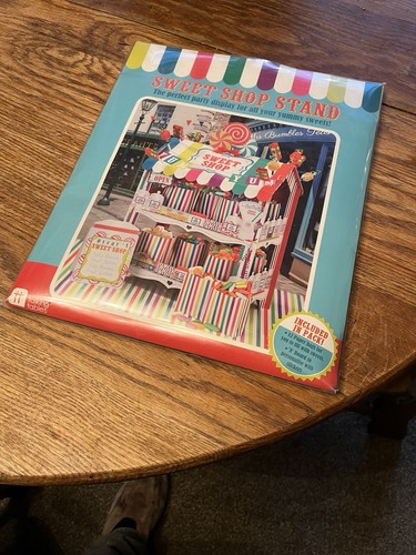 Sweet shop stand - stand,