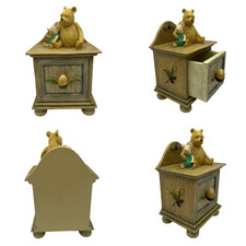 Classic Pooh by Border Fine