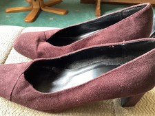 BHS maroon/burgundy faux suede court shoe  - size 5/38 - excellent condition 
