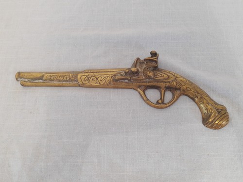 Vintage brass decorative - vintage,