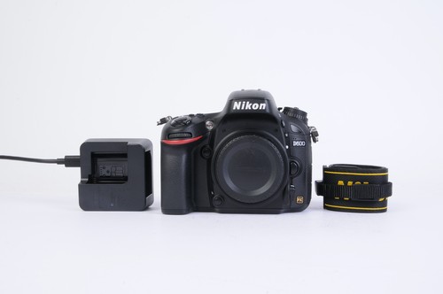 Nikon d600 758 shots - nikon,