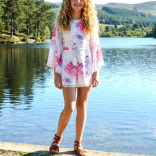 £60 LIPSY AGE 13 YEARS WHITE