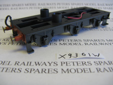Hornby X9361W Grange Tender Chassis With Pickups Weathered
