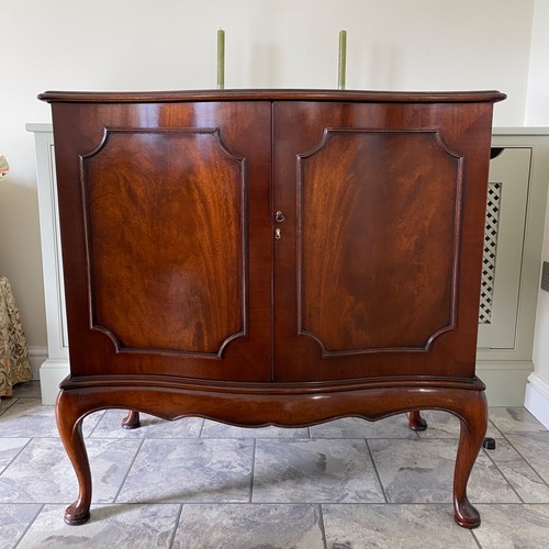Mahogany cabinet music - mahogany, tv