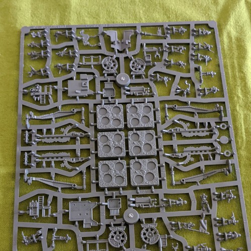 Dystopian wars crown - dystopian, raj