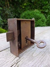 ANTIQUE VINTAGE DOOR LOCK
