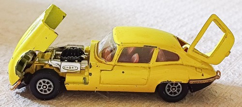 Corgi toys v12 - e, type
