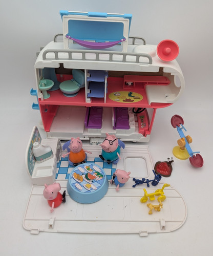 Peppa pig camper van motorhome - peppa,
