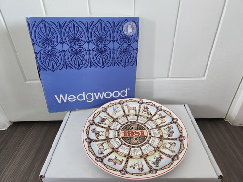 Vintage wedgwood calendar - wedgwood,