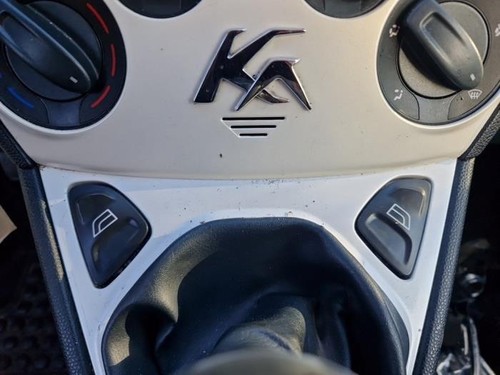 Window regulator switch for