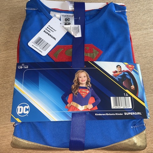 Supergirl superhero - dc,
