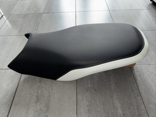 Genuine bmw r1200gs seat - bmw,
