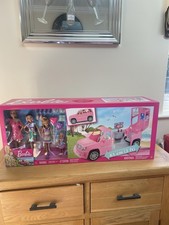 Barbie And Sisters With Limousine BNIB