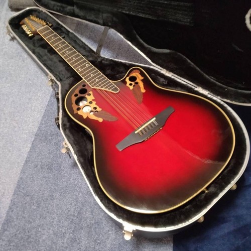 Ovation string guitar made - 12,