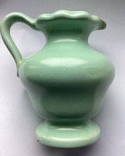 vintage Green Frill Edge Jug 8cm high Good Condition 
