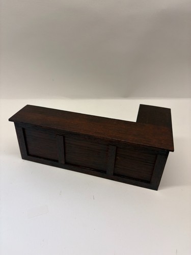 Scale dolls house - scale,