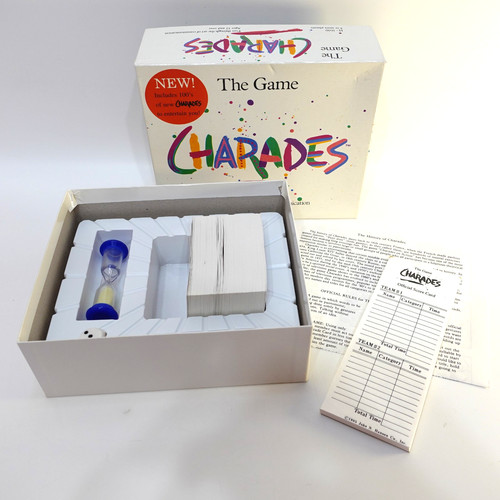 Vintage 90s charades board - charades,