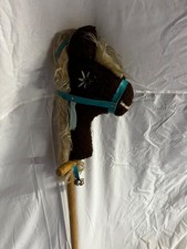 Wooden hobby horse toy