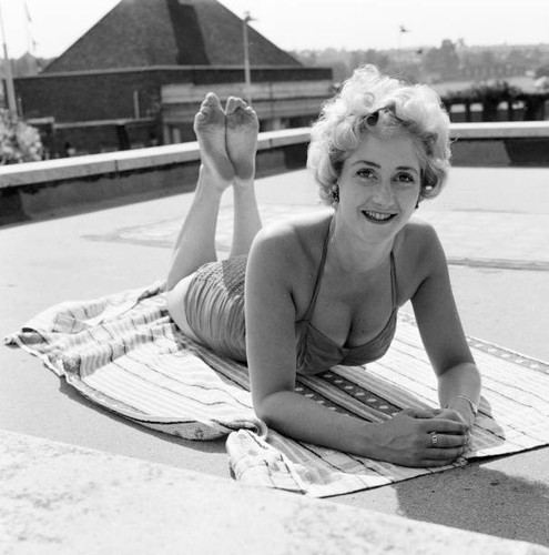 Liz fraser english actress - liz,