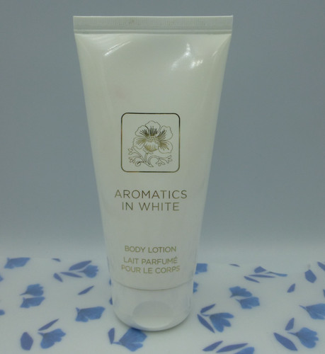 Clinique aromatics white - clinique,