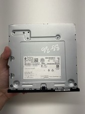 MAN VW HEAD UNIT SAT NAV