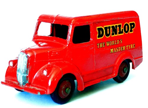 Dinky toys 31b 451 trojan - dinky,