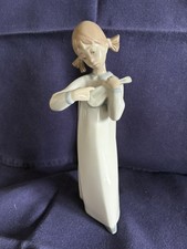 Lladro figurine 4871 girl - figurine,