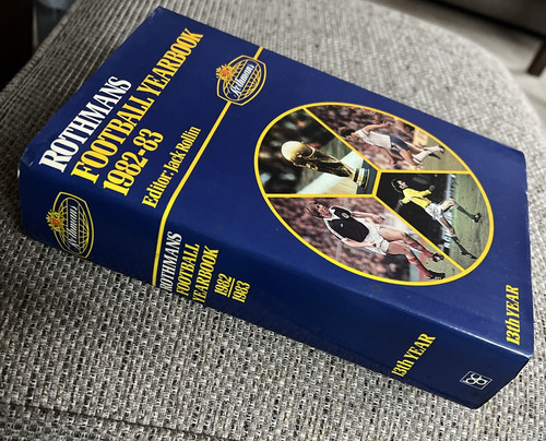 Rothmans football yearbook - rothmans,