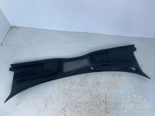 Audi windshield trim - audi,