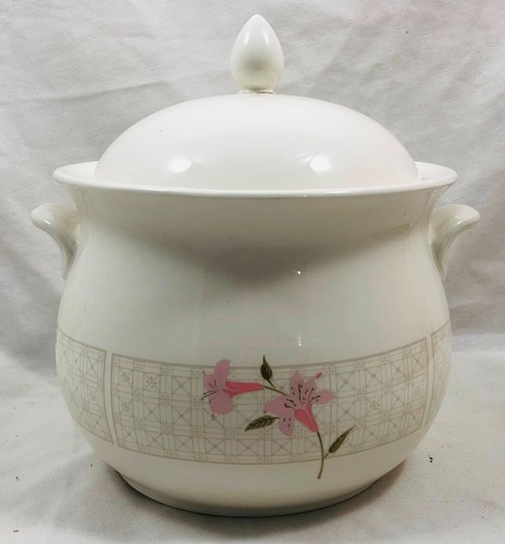 Poole pottery freesia large - poole,