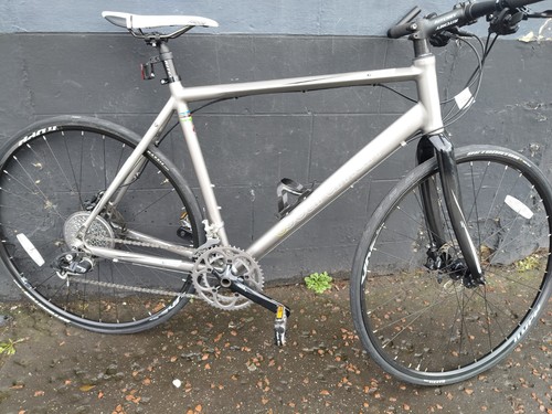 Cboardman team hybrid flat - team,