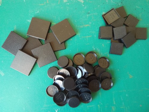 Plastic bases 40mm - (40mm, square
