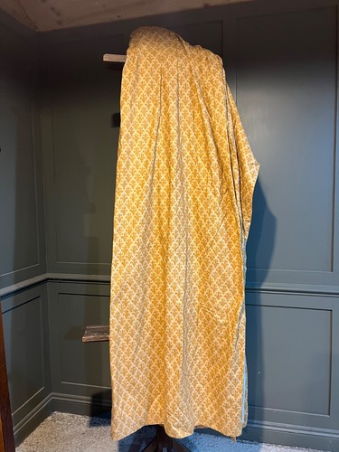 Curtains long gold - long, coloured
