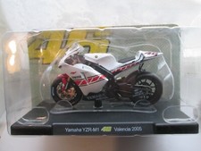 VALENTINO ROSSI YAMAHA YZR-M1 #46 VALENCIA  2005  1-18 SCALE MODEL