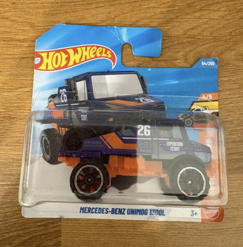 Hot wheels mercedes benz - hot,